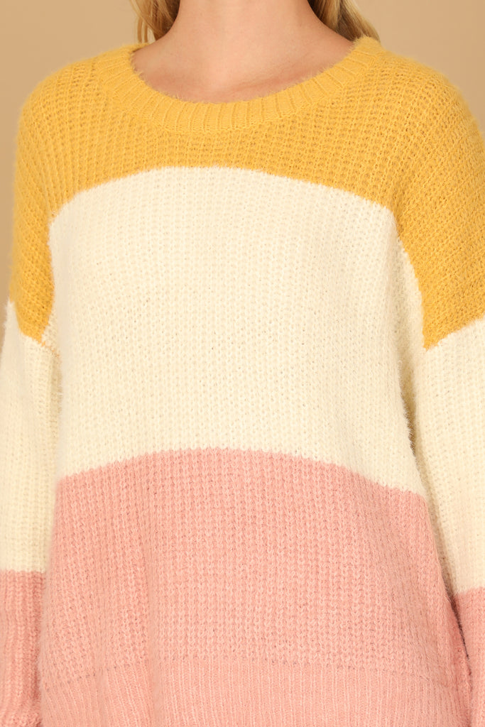 COLOR BLOCK KNIT SWEATER