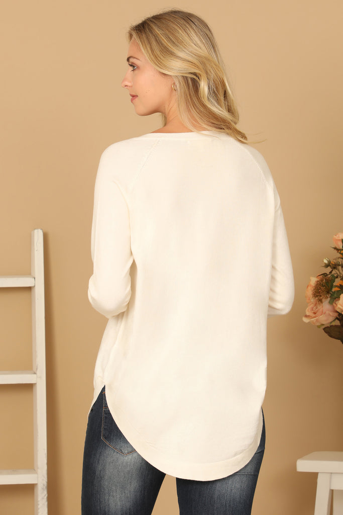 V-NECK LONG SLEEVE CURVE HEM SWEATER