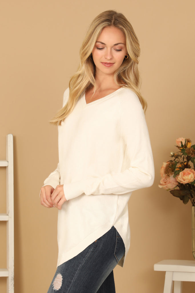 V-NECK LONG SLEEVE CURVE HEM SWEATER