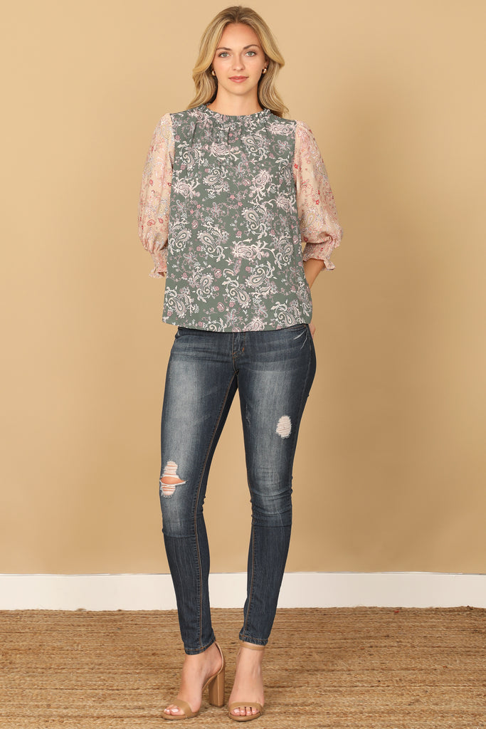 PAISLEY SMOCKED HALF SLEEVE CONTRAST TOP