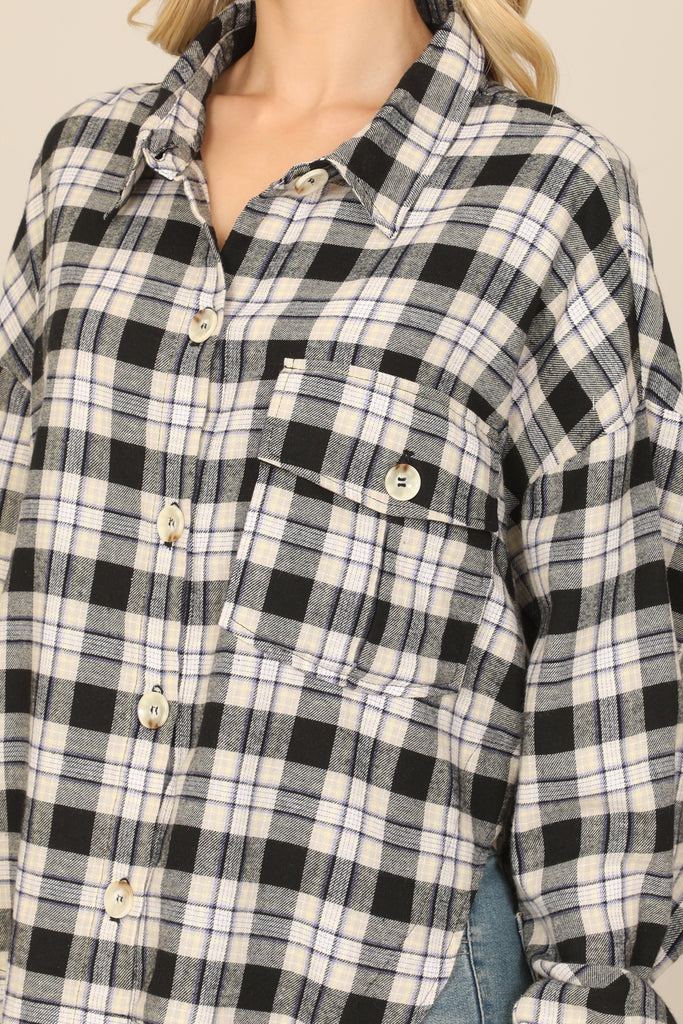 SEAMLESS PLAID LONG SLEEVE BUTTON DOWN POCKET PATCH CURVE HEM TOP