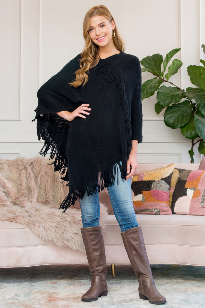 ASYMMETRIC FRINGE PONCHO