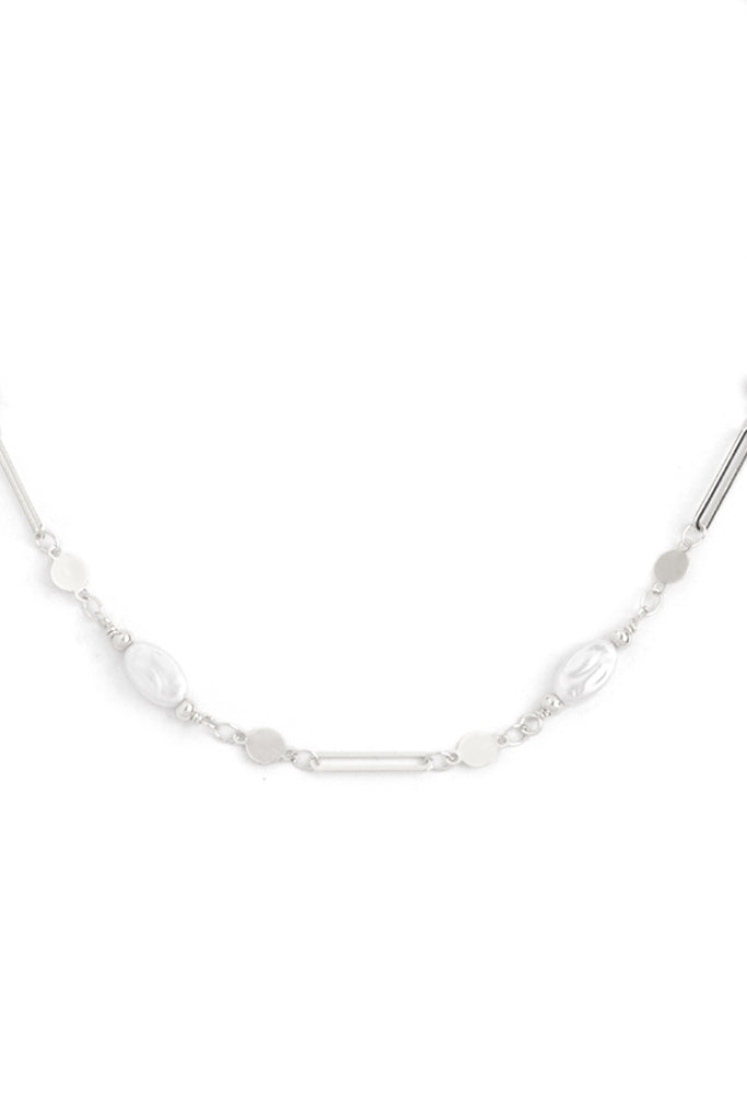 OVAL PEARL STATIONARY CHAIN NECKLACE