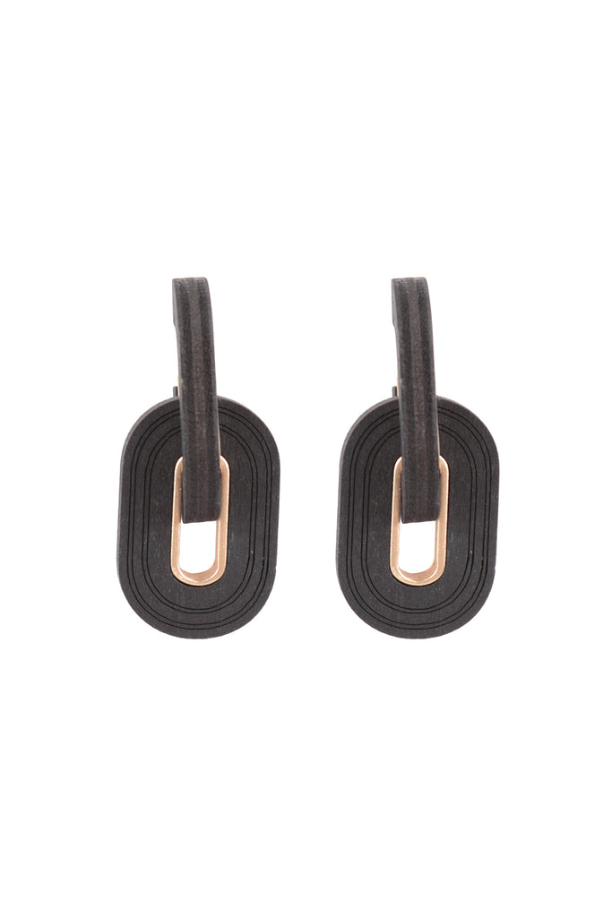 OVAL THICK WOOD LINK HOOP EARRINGS