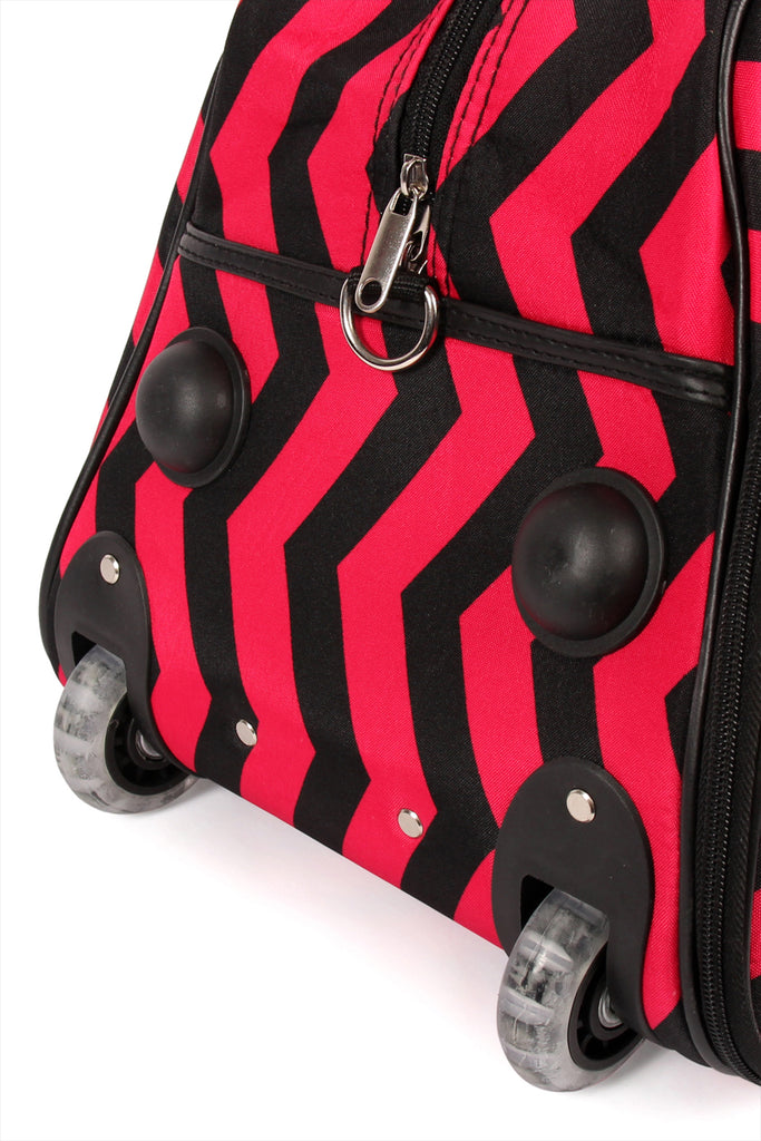 CHEVRON PRINT ROLLING DUFFLE BAG