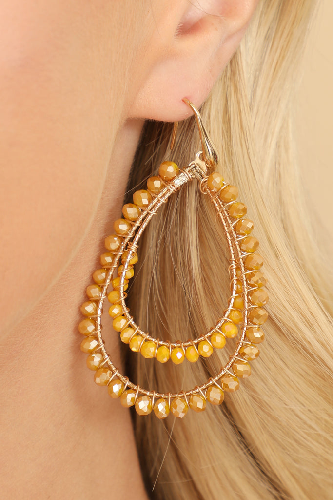 BOHO LAYERED RONDELLE BEADS TEARDROP HOOK EARRINGS