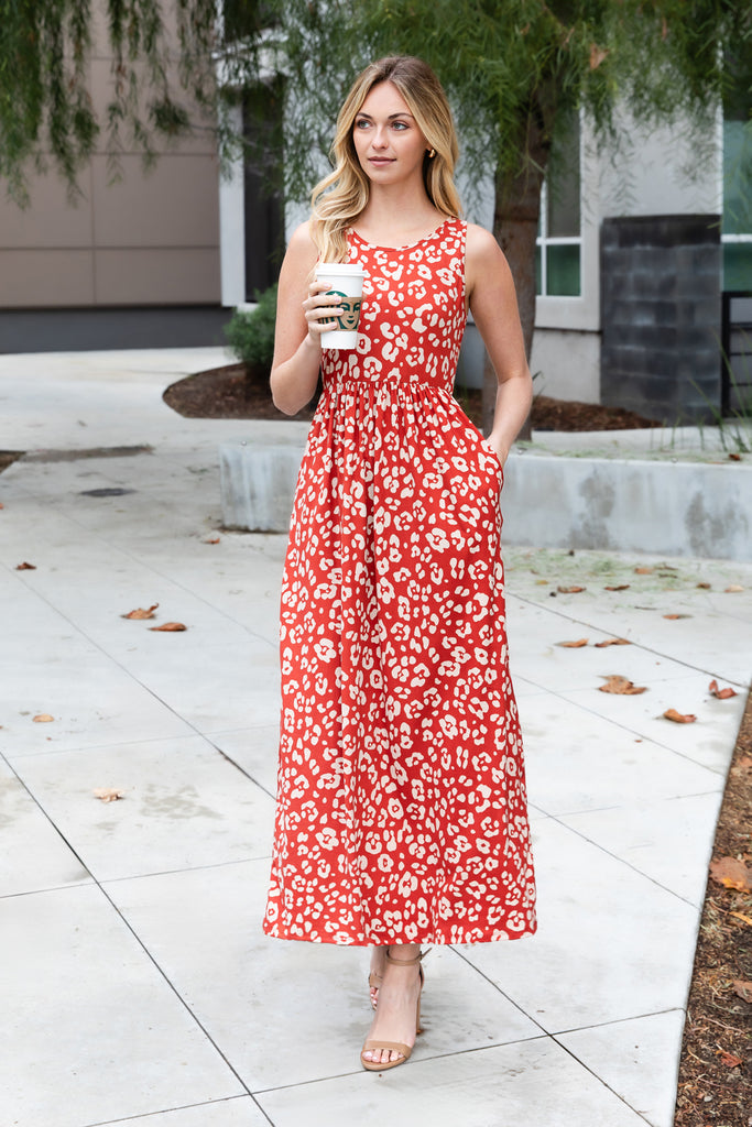 ANIMAL PRINT SLEEVELESS MAXI DRESS