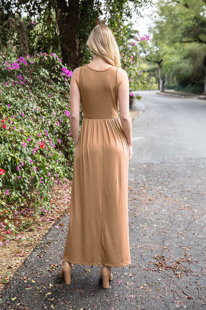 SOLID SLEEVELESS MAXI DRESS