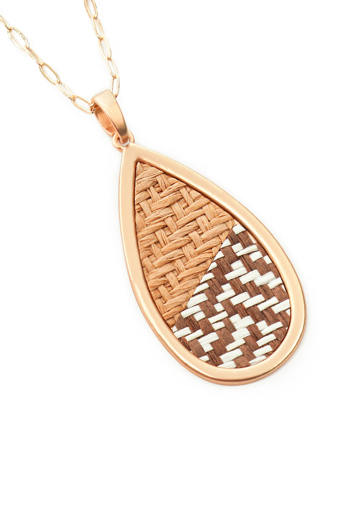 MYN1394 - TEARDROP SHAPE RATTAN PENDANT NECKLACE