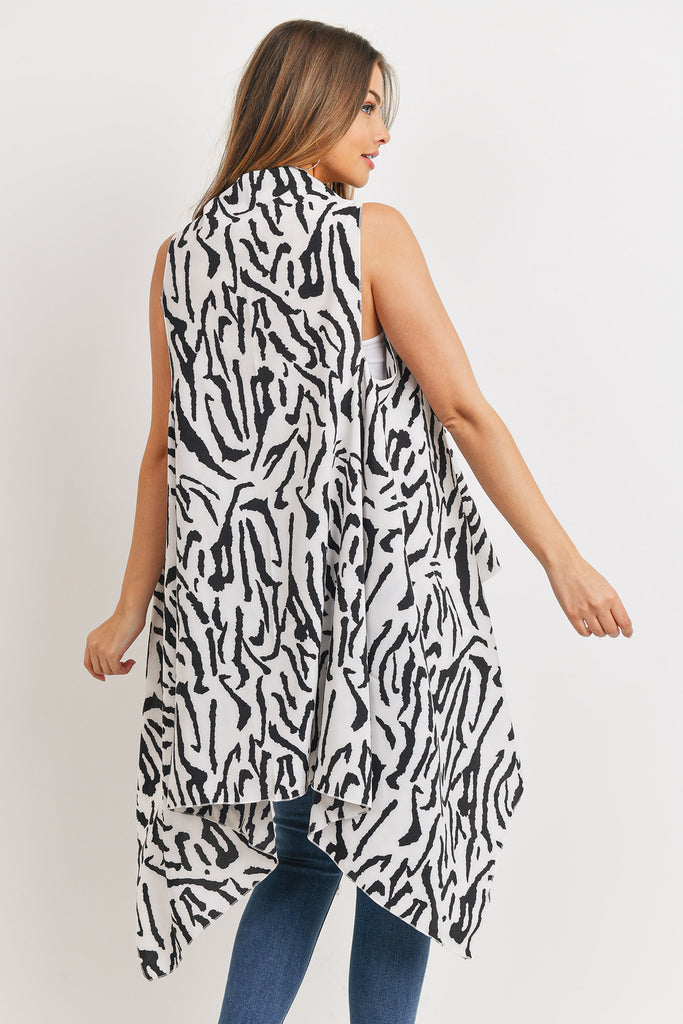 PN328X046L - WHITE ZEBRA PRINTED KNEE LENGTH KIMONO